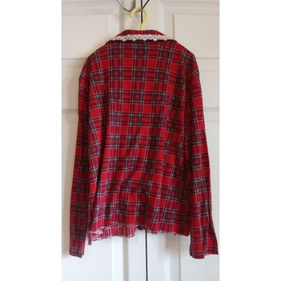 Secret Treasures women's Red Plaid with Blue Pajama Top Small - Picture 2 of 3